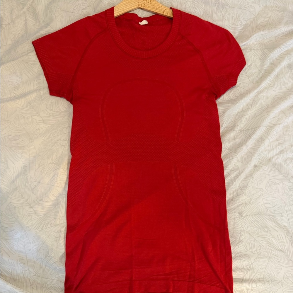 Lululemon swiftly tech long length shirt